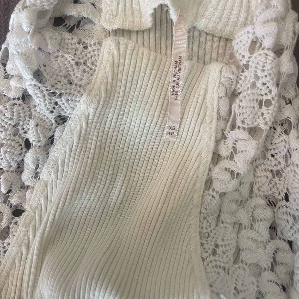 Free People Clemente Stretch Cotton Top In Crochet Lace Sleeves - Picture 5 of 5